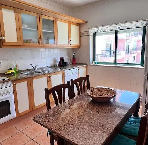 T2 Ocean View House Ericeira